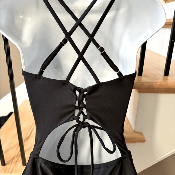 Black NEW one piece tummy control ruched waist swimsuit Size Small corset back 2 - Picture 2 of 5